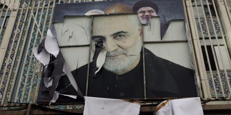 هل يتفكك محور المقاومة الإيراني بعد سقوط نظام الأسد؟