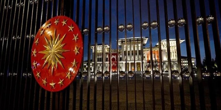 تركيا.. اجتماع أمني سري لتحديث “الكتاب الأحمر”