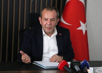 التحقيق مع عمدة بلدية بولو بسبب السوريين