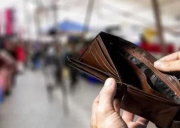 تركيا.. تجاوز حد الجوع الحد الأدنى للأجور في الشهر الأول من العام الجديد