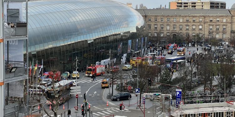 30 مصابا جراء اصطدام ترام في ستراسبورغ شرق فرنسا