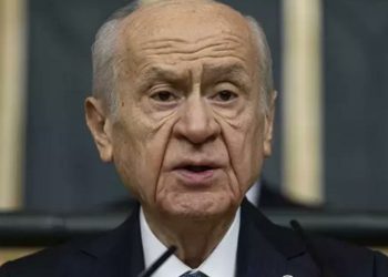 تركيا.. سياسي معارض يعلن وفاة بهجلي حليف أردوغان!