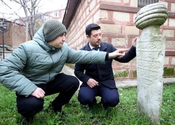 رقمنة القبور العثمانية برمز الاستجابة السريعة!