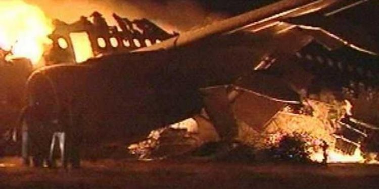 مقتل ضباط في تحطم طائرة بالسودان