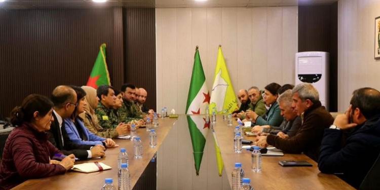 قوات قسد تنضم إلى الجيش السوري