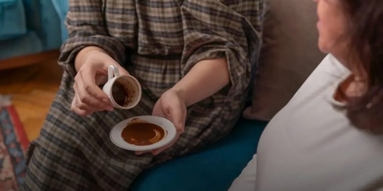 تركيا تفرض ضرائب على المنجمين والعرافين!