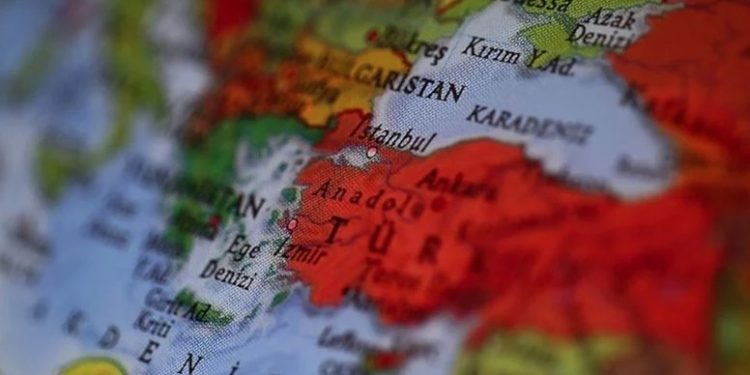 الأتراك لا يعترفون إلا بدولتين كأصدقاء!