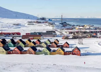 الأتراك يحصلون على حق التجارة والإقامة في جزر سفالبارد النرويجية