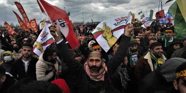 أكراد تركيا يقضون عيد نوروز مختلف هذا العام