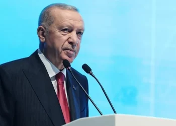 أردوغان يجري اتصالاً بزعيم أوروبي بعد أزمة ترامب-زيلينسكي