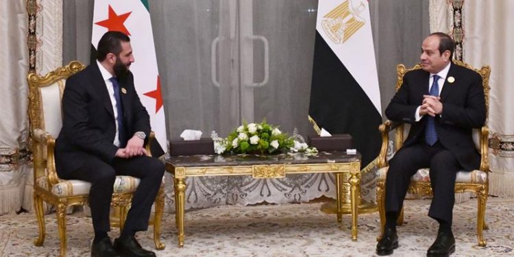 الشرع يبدي حرصه فتح صفحة جديدة بين مصر وسوريا