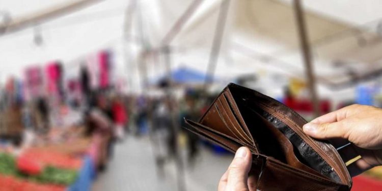 تركيا.. خط الفقر يتجاوز 26 ألف ليرة