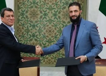 أحمد الشرع يحذر قسد: “نرفض الإدارة الذاتية في سوريا”