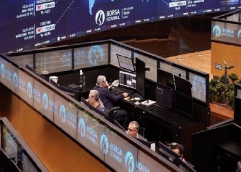 تركيا.. تراجع حاد لبورصة إسطنبول