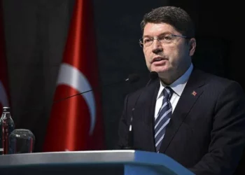 تأجيل لقاء وزير العدل مع الحزب الكردي