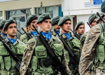 اليونان تبحث تشكيل “منظومة خدمة عسكرية احتياطية ” لمواجهة خطر تركيا