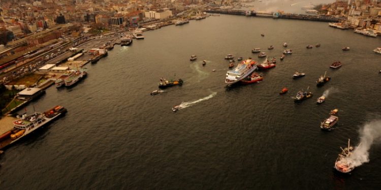 تركيا تتّهم إسرائيل بالاعتداء على أسطول الحرية المتجه لغزة