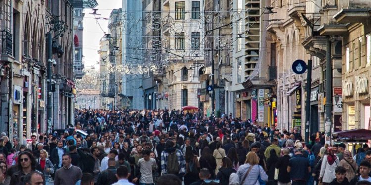 68% من الأسر في تركيا يقللون نفقاتهم