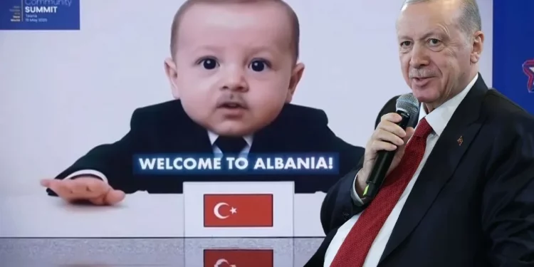 أردوغان يعلق على ظهوره كـ”طفل” بتقنية الذكاء الاصطناعي