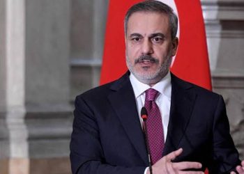 وزير خارجية تركيا يزور الإمارات