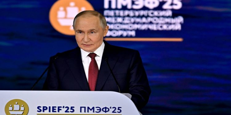 بوتين يتحدث عن “حرب عالمية ثالثة”