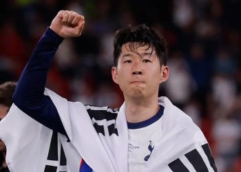 فنربخشه التركي يقترب من ضم نجم توتنهام هيونغ مين سون