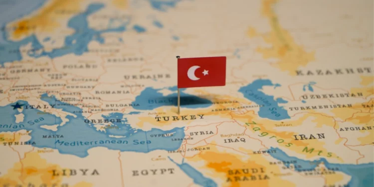 تركيا تنفصل عن الشرق الأوسط: هل تصبح ليبيا جارتها الجديدة؟