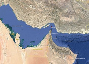 إغلاق مضيق هرمز .. ماذا قد يحدث إذا نفذت إيران تهديدها؟