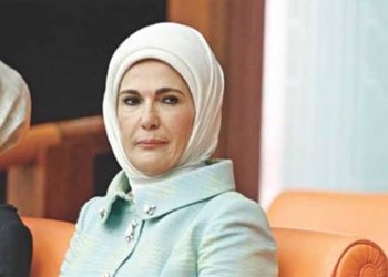 تركيا تفتح تحقيقا مع سبوتيفاي بعد الإساءة تجاه أمينة أردوغان