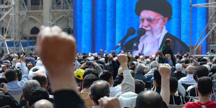 هل يؤثر اغتيال خامنئي على مستقبل إيران؟