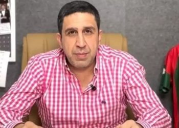 أنباء عن وفاة محمد ياكوت.. من هو “مجنون المجانين”؟