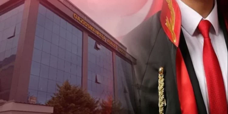 مذيع تركي: مقهى شاي بإحدى محاكم إسطنبول يبيع المخدرات!