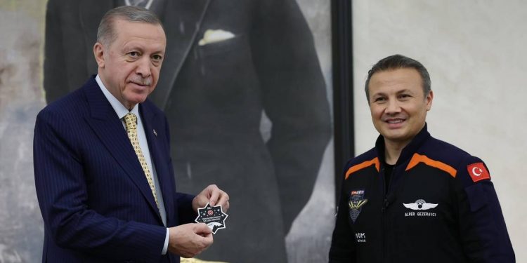 وكالة الفضاء التركية تُنفق ربع ميزانيتها فقط في 7 أشهر