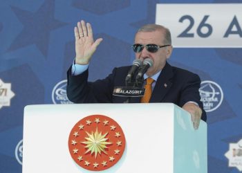 أردوغان يخاطب أكراد سوريا: من يوجه بوصلته بعيدًا عن أنقرة يخسر