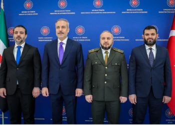 وزير الخارجية التركي: الوحدات الكردية بيادق لإسرائيل