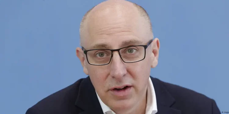 ألمانيا تعين رئيسًا للاستخبارات الداخلية من أصل تركي