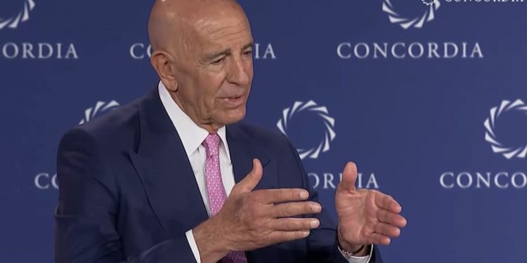 توم باراك: ترامب سيعطي أردوغان الشرعية التي يحتاجها