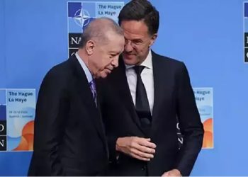 كاثمريني: ” الناتو يفرش السجاد الأحمر لتركيا”