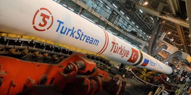 موسكو ترد على ترامب: تركيا دولة ذات سيادة!