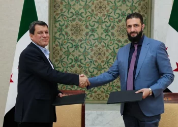 مظلوم عبدي يكشف أسباب تأخر انضمام قواته إلى الجيش السوري الجديد