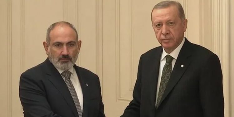 أرمينيا تعلن جاهزيتها لفتح ممر نقل عابر من أذربيجان إلى تركيا