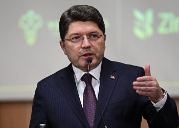 وزير العدل التركي: تعليم وتأهيل السجناء أولوية للإصلاح