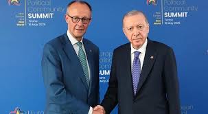 المستشار الألماني يزور تركيا