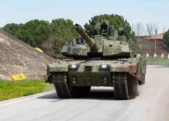 الدبابة التركية “ألتاي” تدخل الخدمة في الجيش التركي