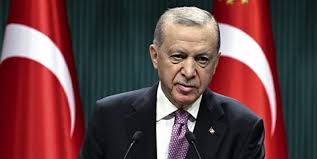 تركيا.. استطلاع يرصد رفض الشارع التركي مصادرة بلديات المعارضة