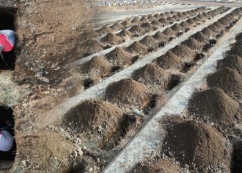 ما سر حفر 500 قبر في شرق تركيا!