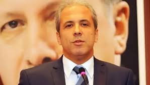 قيادي سابق بالحزب الحاكم يدعو لتطهير “العدالة والتنمية”