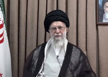 الاستخبارات الإيرانية: مساعي إسرائيلية لاغتيال المرشد الأعلى