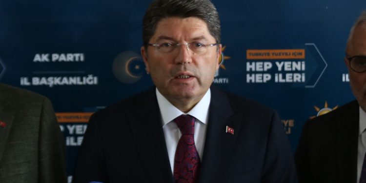 تركيا تنفي علاقة الإمارات بشبكة التجسس على الصناعات الدفاعية!