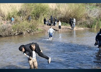 فقدان 8 سوريين بينهم 5 أطفال جراء السيول الحدودية